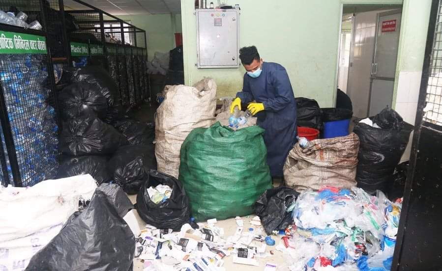 कोभिड-१९ मा कमजोर फोहोर व्यवस्थापनले खतरनाक फोहोर संकट निम्त्याउन सक्ने..